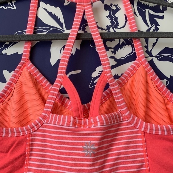 Athleta Coral tank Size S - Picture 3 of 6